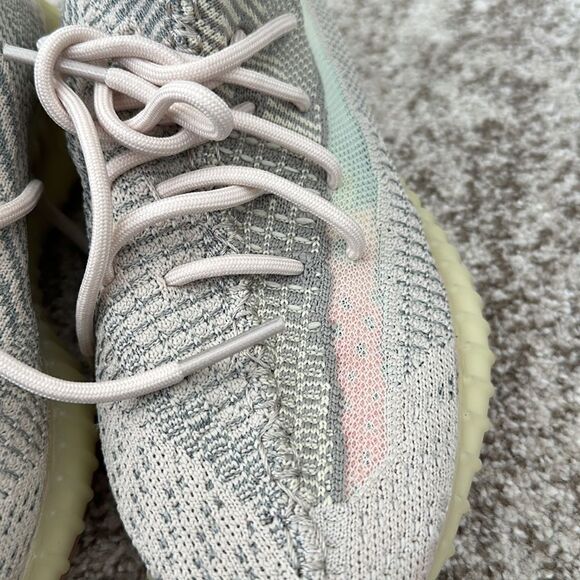 Adidas Male Yeezy Boost 350 V2 Lundmark (Reflective) 5.5-6.5 - Picture 15 of 16